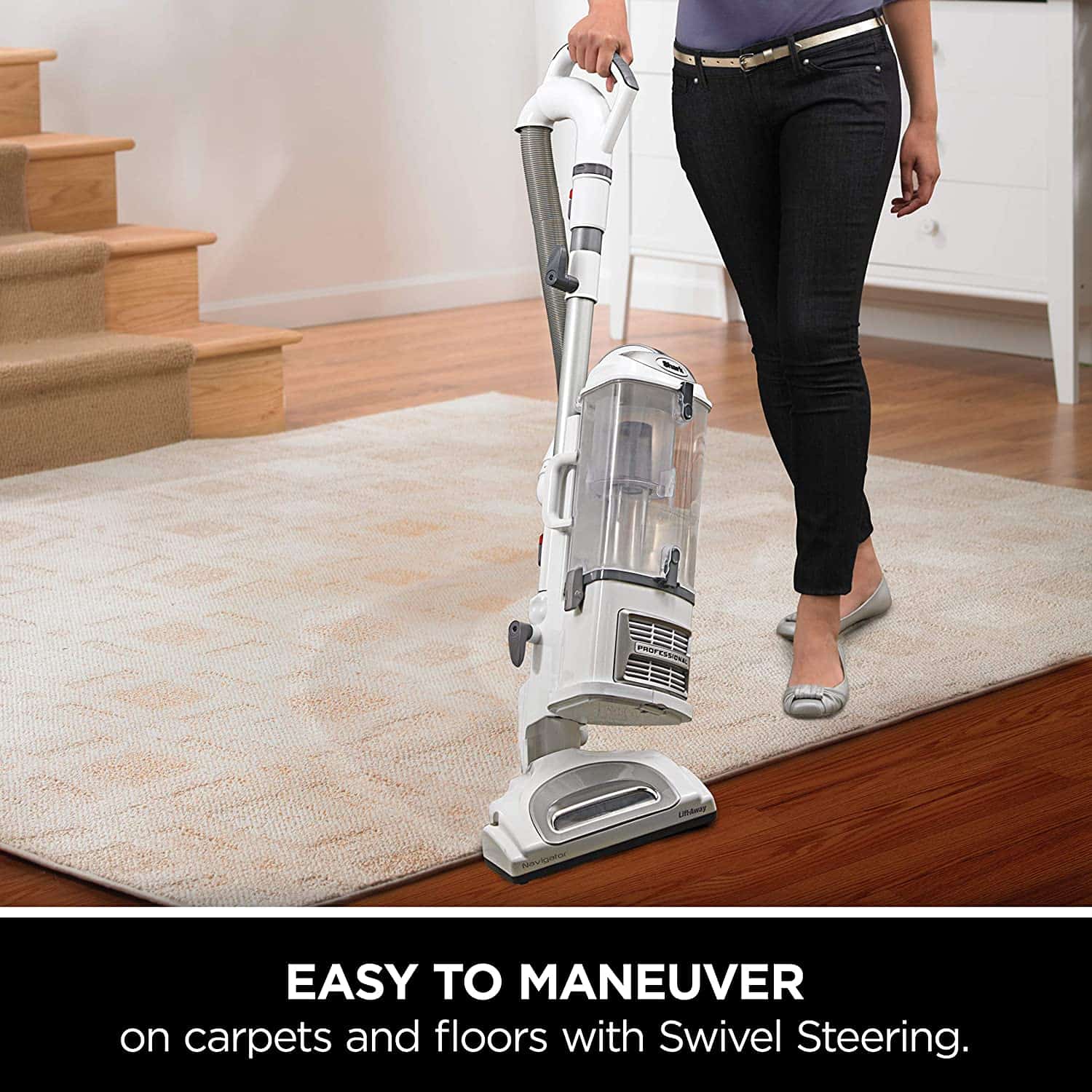 Labing maayo nga Bagless Vacuum Cleaner: Shark Navigator Lift-Away Professional NV356E