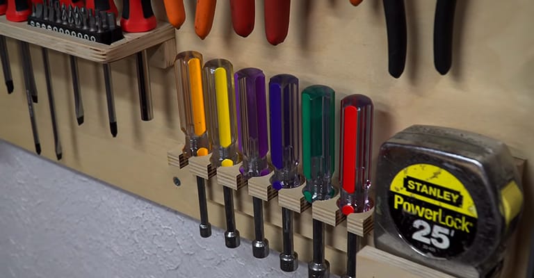 Tool-Storage-Rack