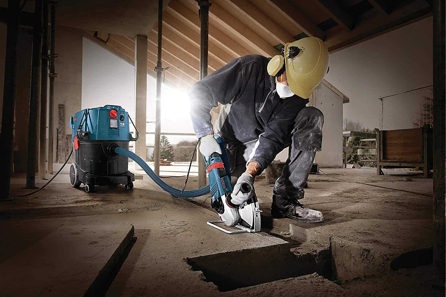 Best dust extractor for power tools: Bosch VAC090AH