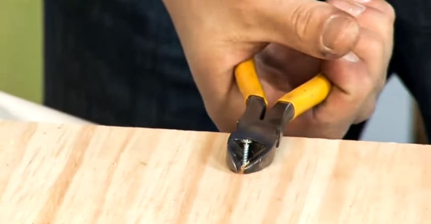 Side-Cutting-Pliers