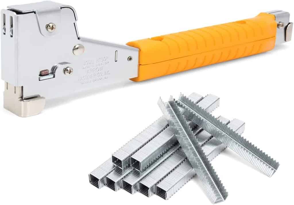 The best hammer tacker Staple like there’s no tomorrow