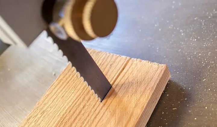 Best-Band-Saw-Blades-for-Wood