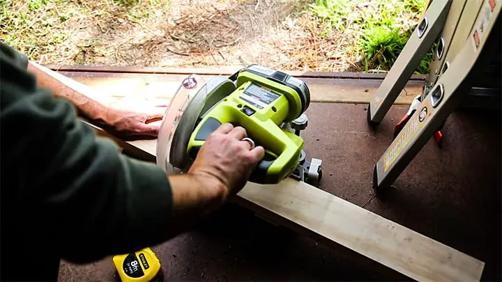 Cutting lengths with a circular saw