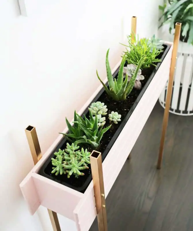 DIY-Plant-Stand-Idea-6