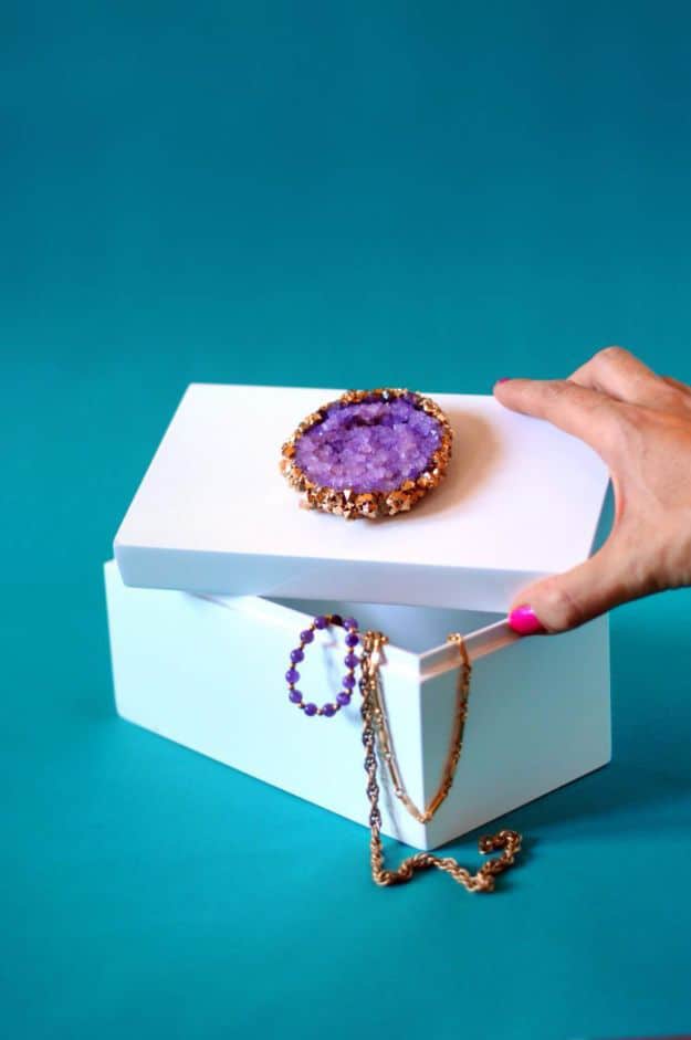 Free-Jewelry-Box-Ideas-8