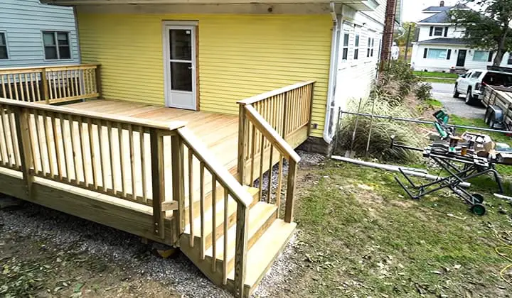 Free-Standing-Do-It-Yourself-Deck-Plas