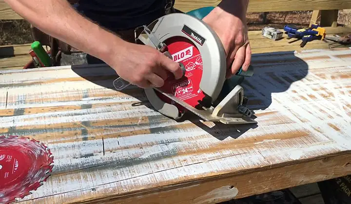 Me pehea-Me-Whakakapi-te-Rae-i-te-Skilsaw-Circular-Saw