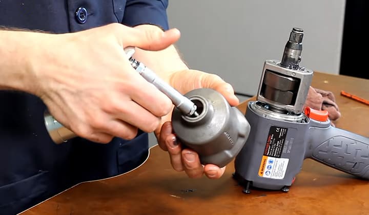 How-To-Oil-Impact-Wrench
