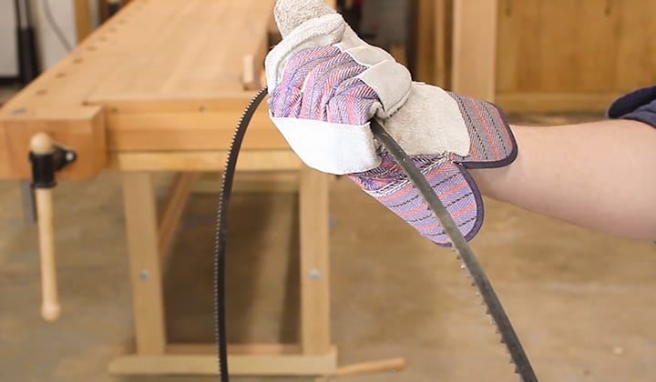 How-to-Fold-a-Bandsaw-Blade