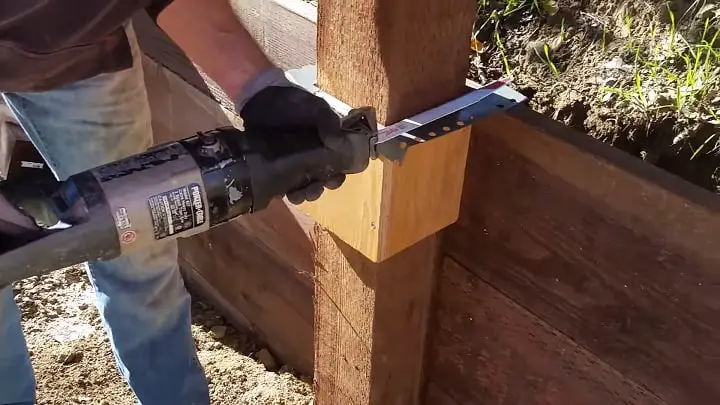 How to use a reciprocating saw