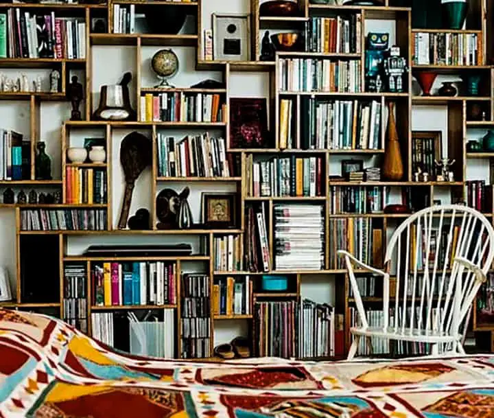 The Asymmetrical Bookshelf