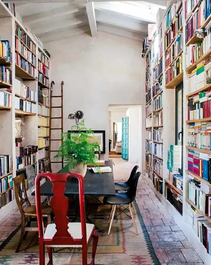 Lub Inclined Floor to Ceiling Bookshelf 2