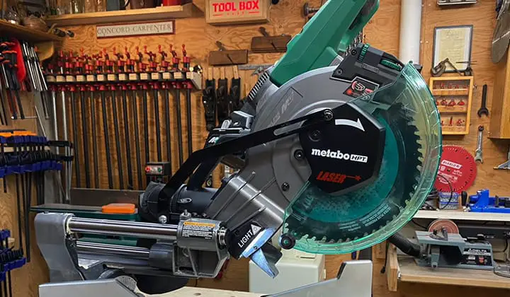 Sliding-Miter-Saw-කරන්නේ-මම භාවිතා කරන තැන