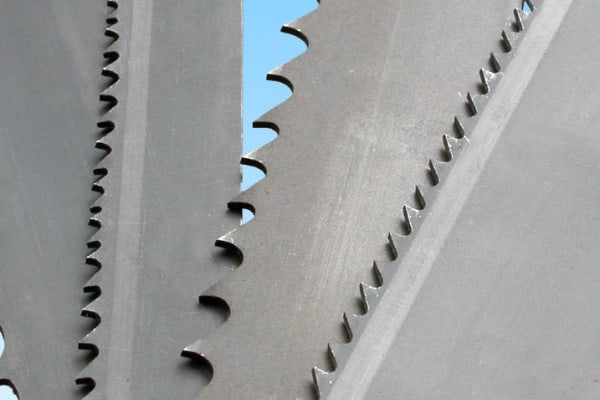 blades_02-600x400-1