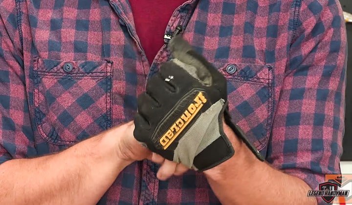 Best-Woodworking-Gloves-to-Buy