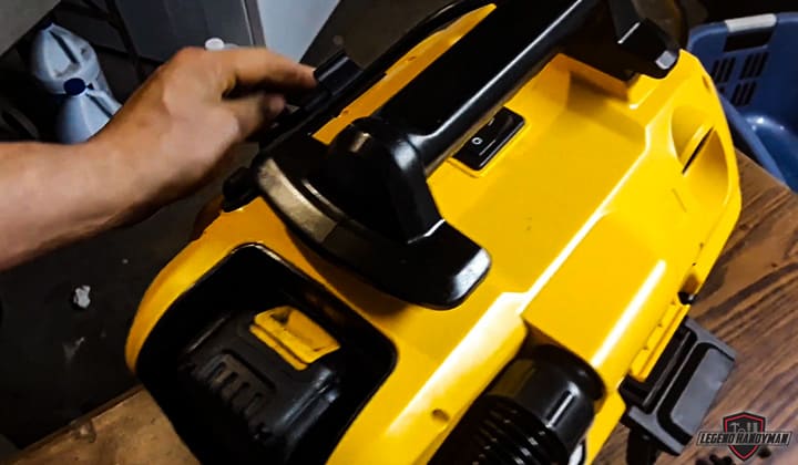 Dewalt-DCV581H-Review