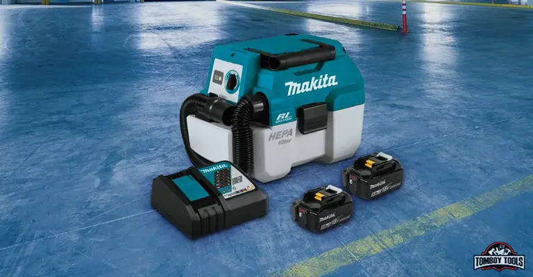 Dust extractor with best HEPA filter: Makita XCV11T