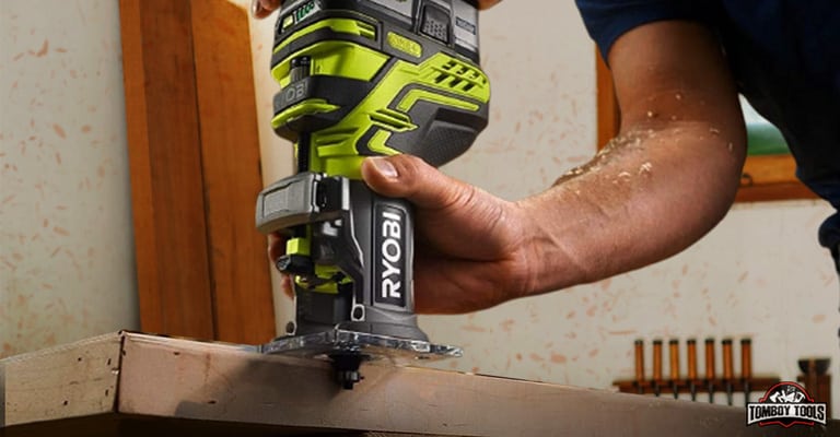 Ryobi P601 One+ 18V lithium-ion draadloze trimrouter met vaste basis