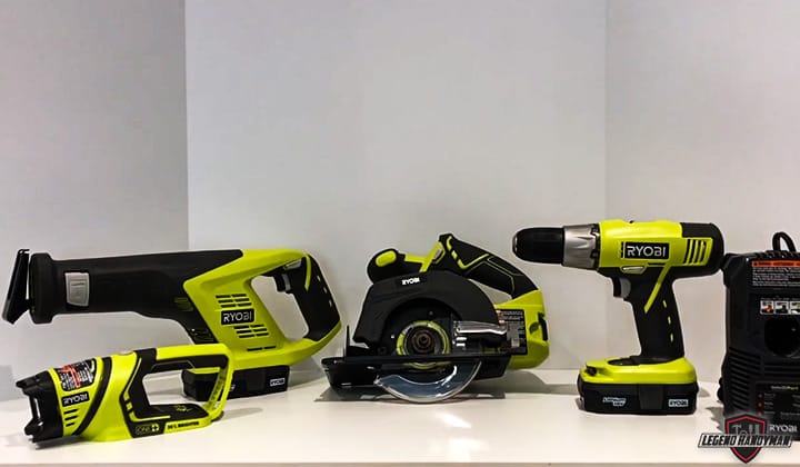 Ryobi-P883-Uno