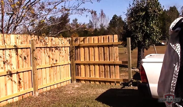 fence-about-2-3-inches-off-the-ground