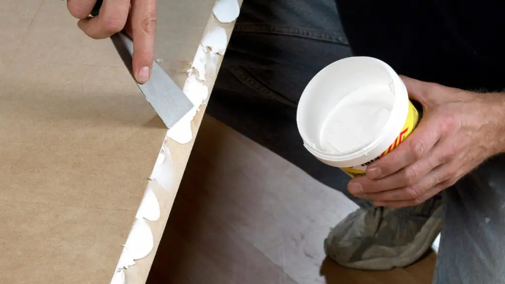 How to paint MDF fiberboards